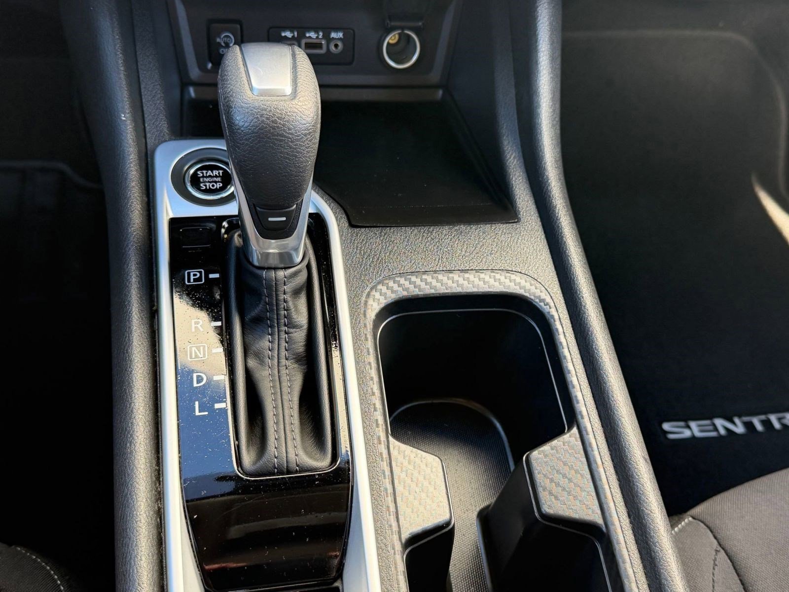 2025 Nissan Sentra SV - Photo 17