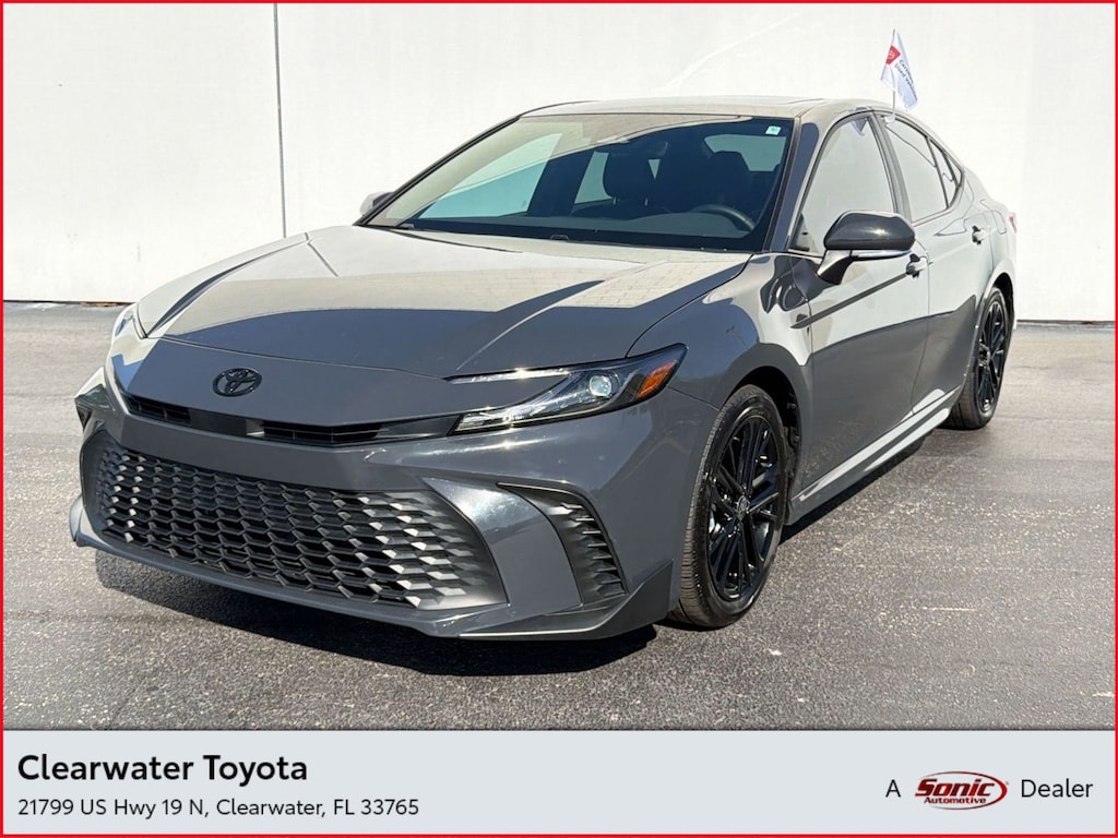 Certified 2025 Toyota Camry SE (SE (Natl)) Sedan