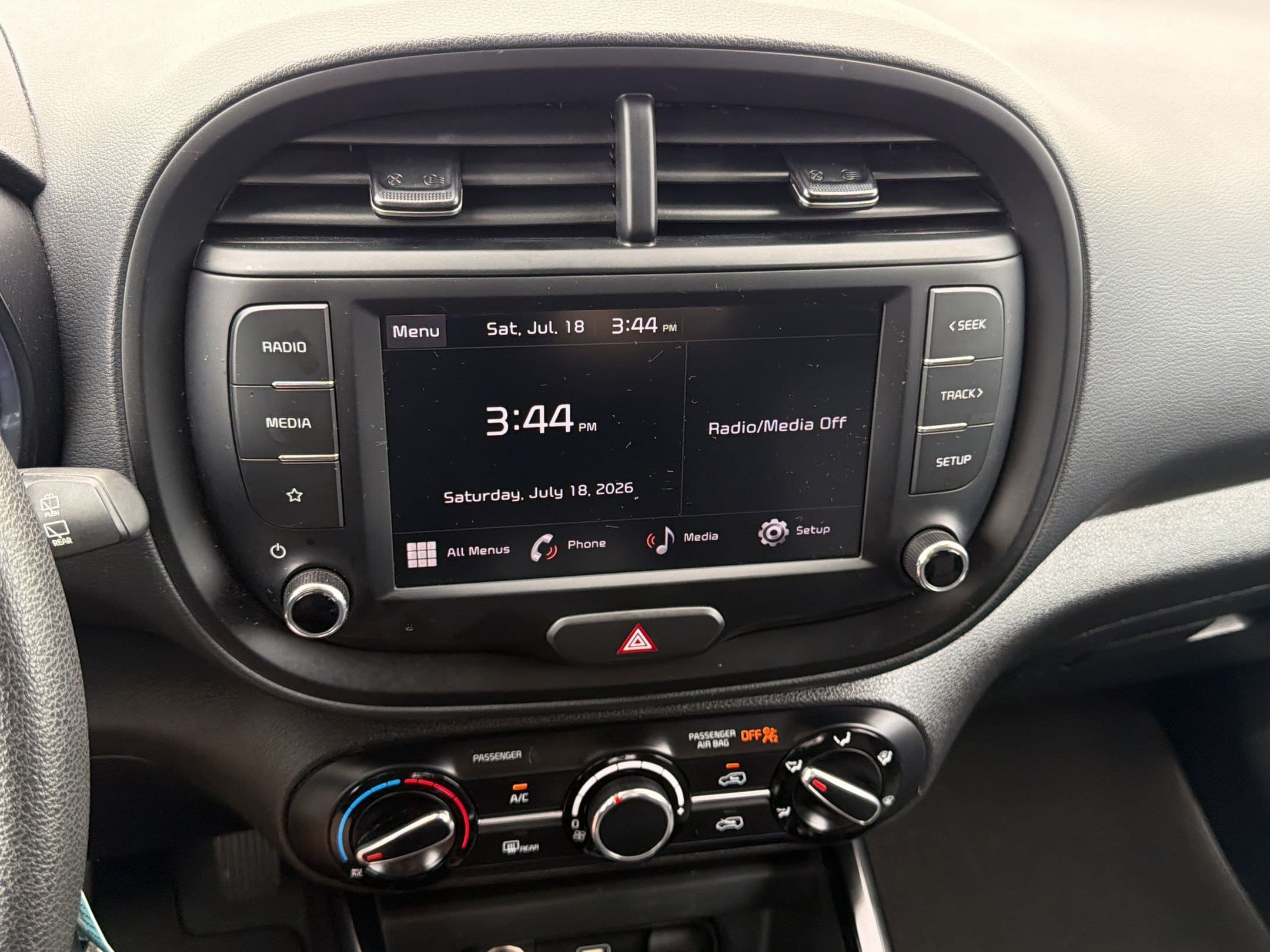 2025 Kia Soul LX - Photo 19