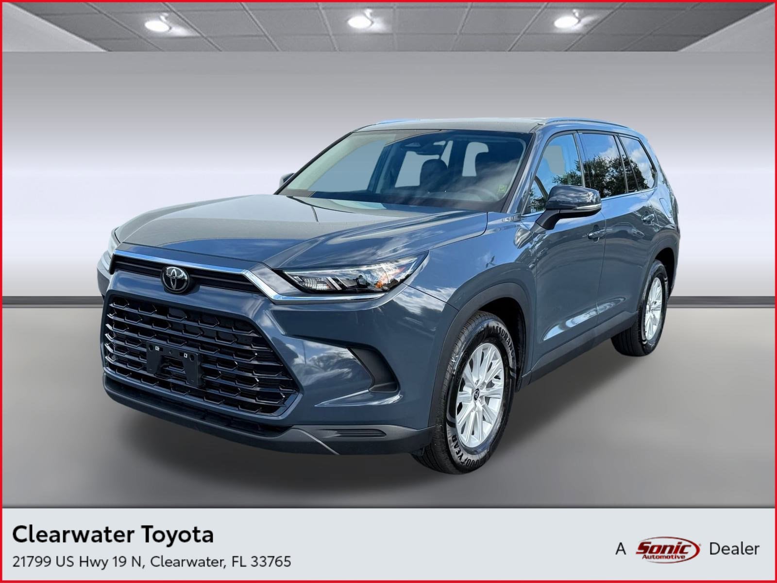 2025 Toyota Grand Highlander XLE's photo