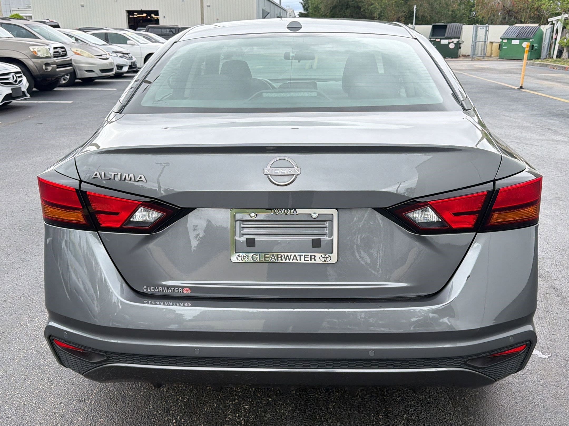2025 Nissan Altima SV - Photo 9