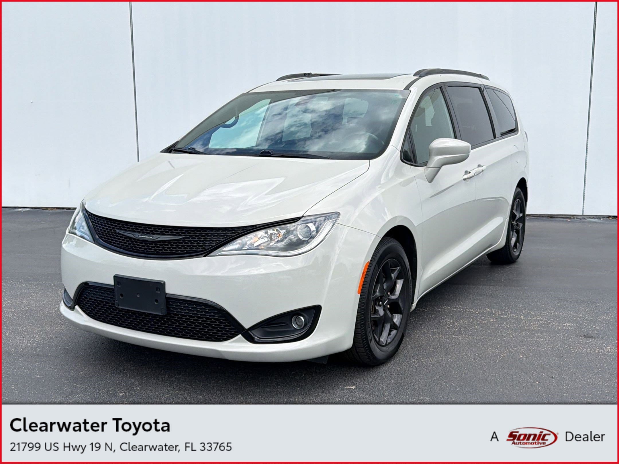 2020 Chrysler Pacifica Touring L Plus's photo