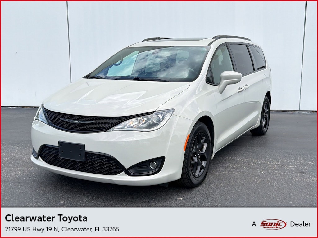 Used 2020 Chrysler Pacifica Touring L Plus (Touring L Plus FWD) Van Passenger Van