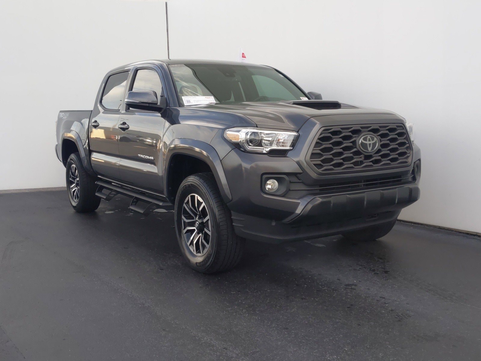 Certified 2022 Toyota Tacoma TRD Sport with VIN 3TMCZ5AN4NM462866 for sale in Clearwater, FL