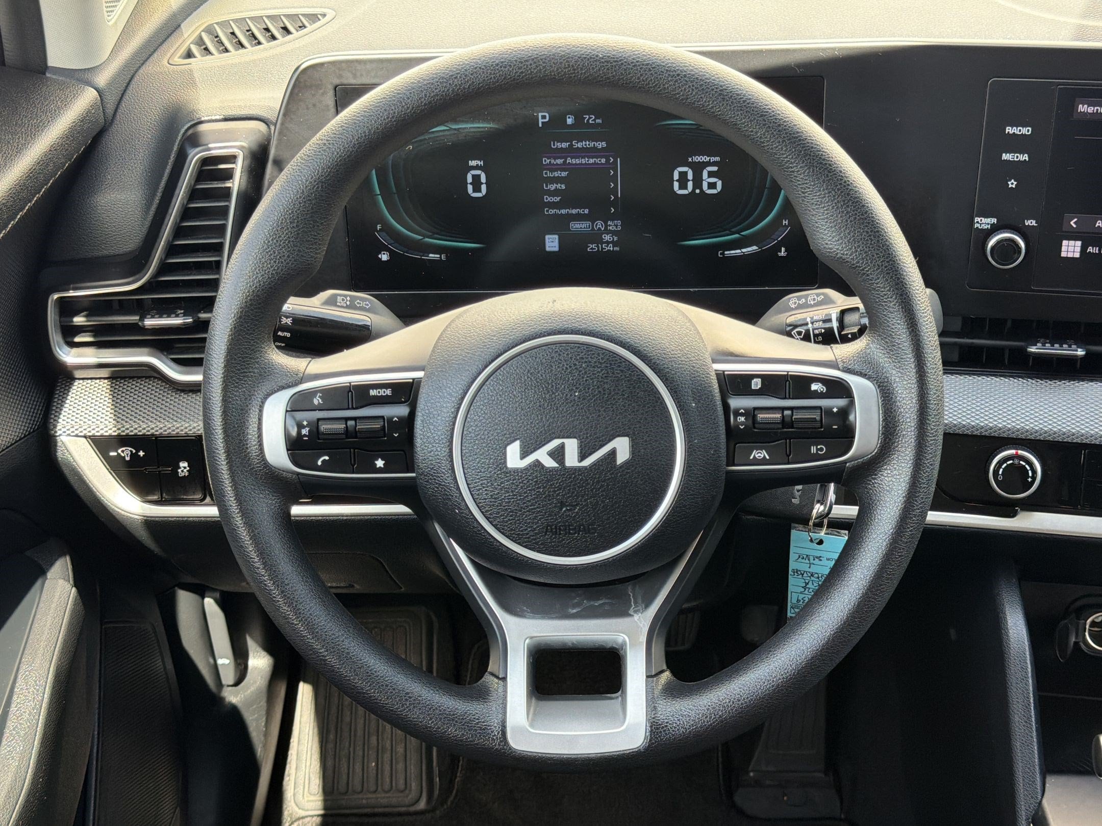 2025 Kia Sportage LX - Photo 15