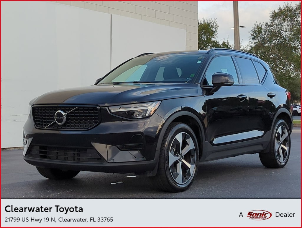 Used 2024 Volvo XC40 Core Bright Theme (B5 AWD Core Bright Theme) SUV
