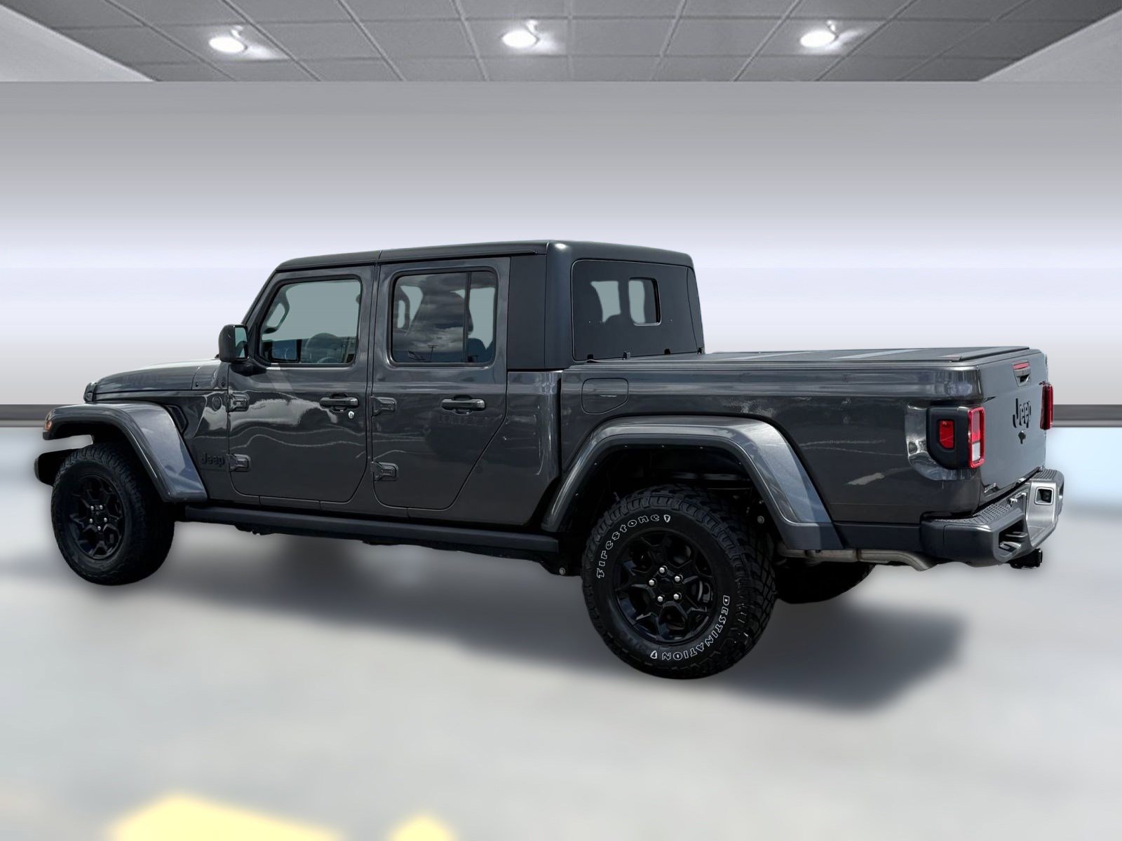 2023 Jeep Gladiator Willys photo 3