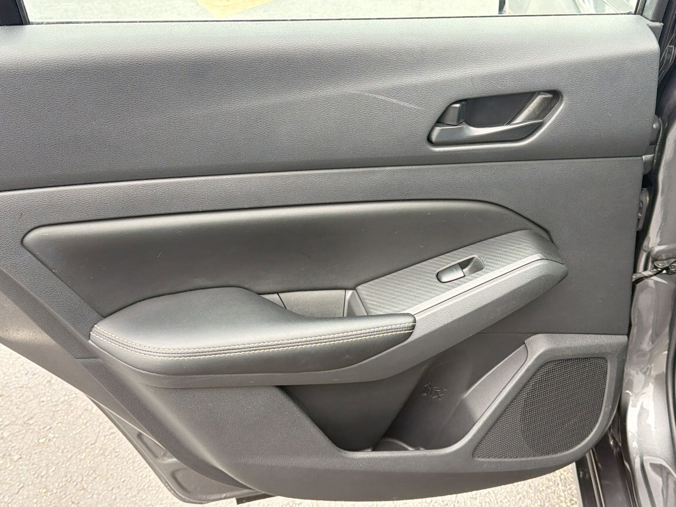 2025 Nissan Altima SV - Photo 28