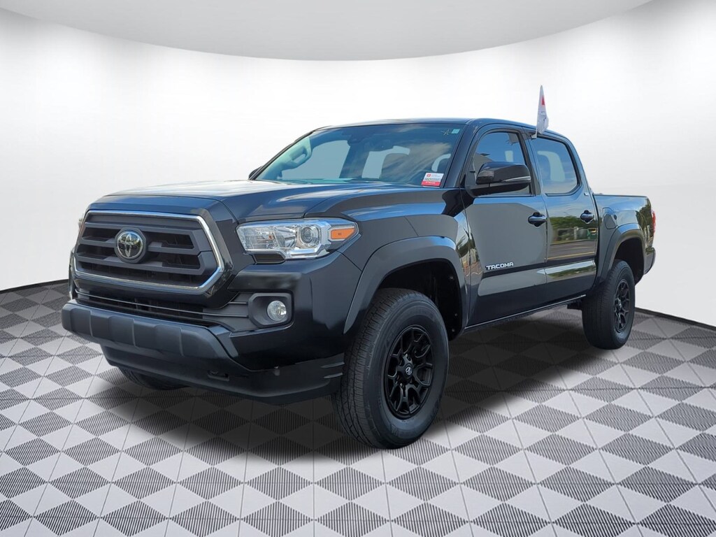 Certified 2022 Toyota Tacoma SR5 (SR5 Double Cab 5ft. Bed V6 AT (Natl)) Truck Double Cab