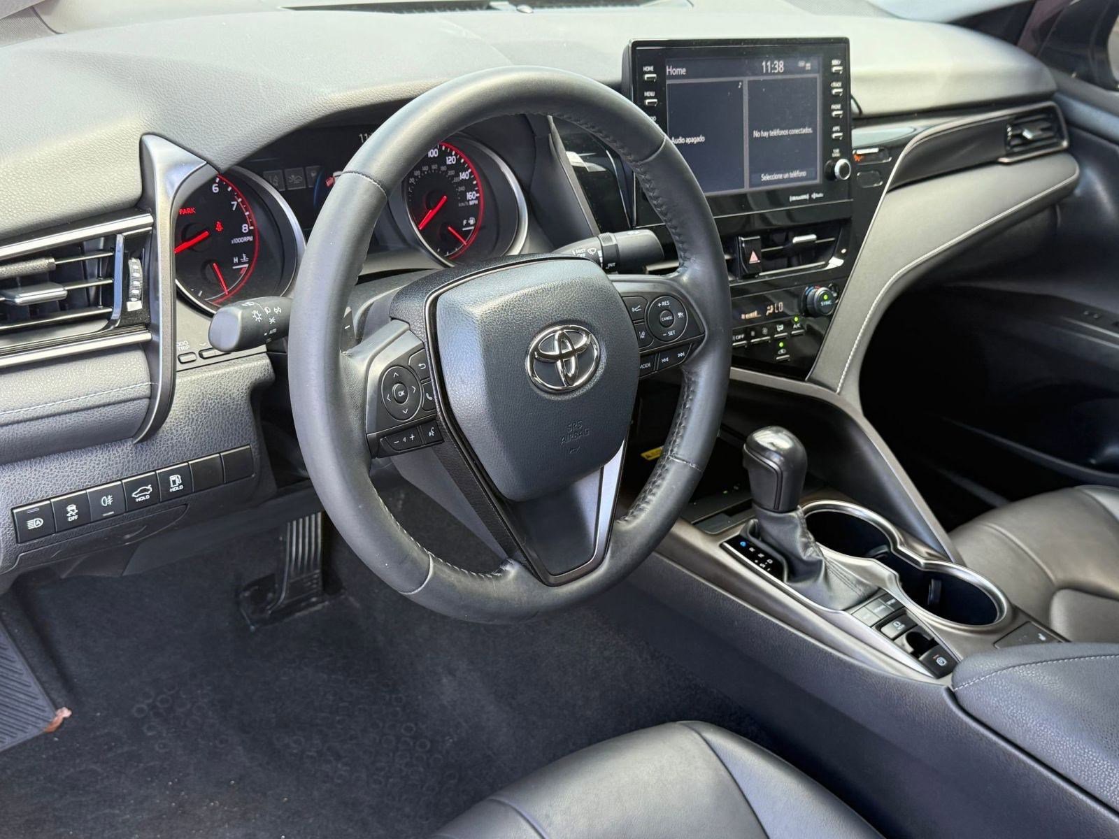 2023 Toyota Camry XSE photo 4
