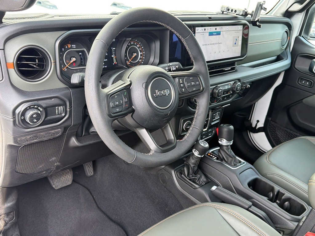 Used 2025 Jeep Gladiator Gladiator Mojave 4x4 (Mojave 4x4) Truck Crew Cab
