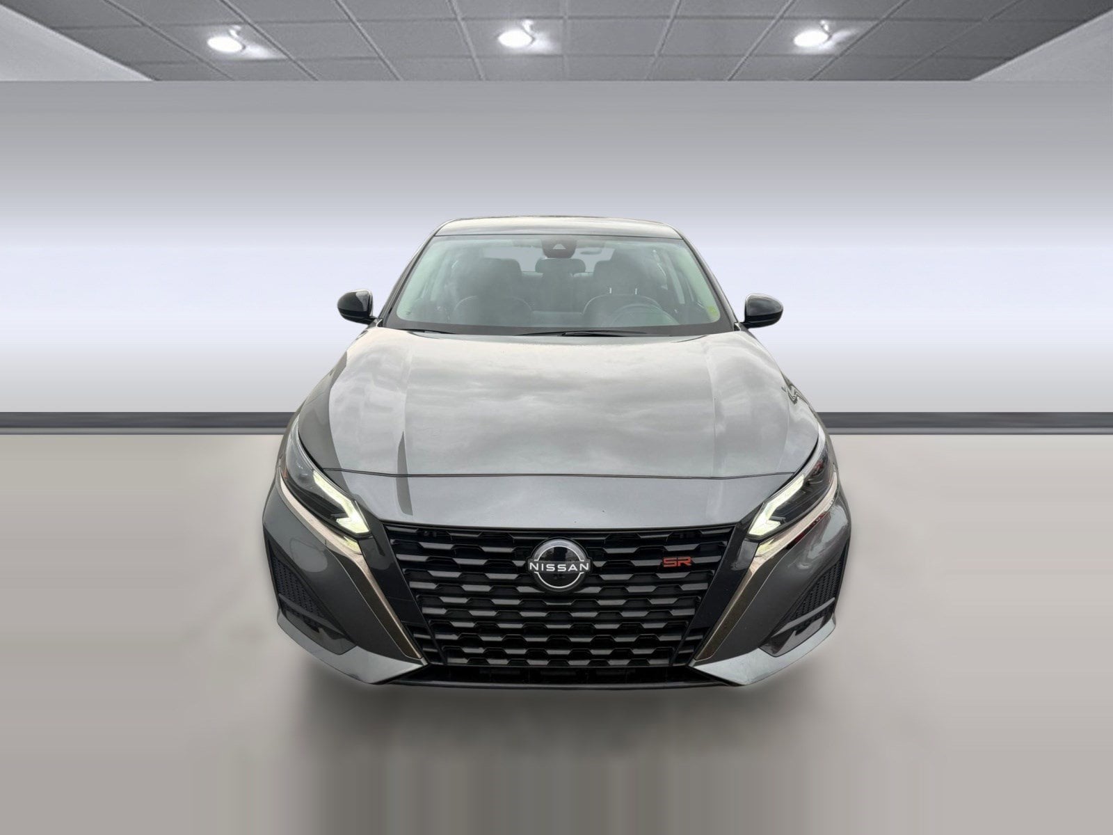 2025 Nissan Altima SR - Photo 6