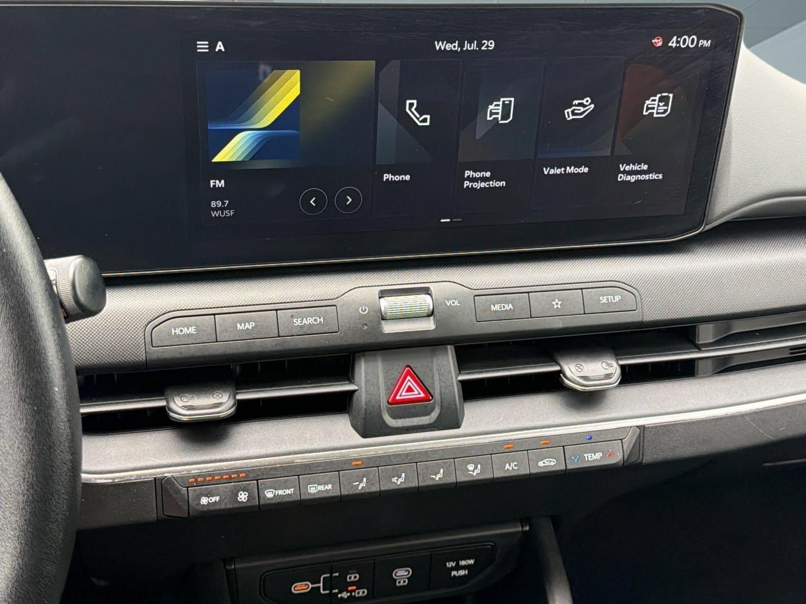 2025 Kia K4 LXS - Photo 22