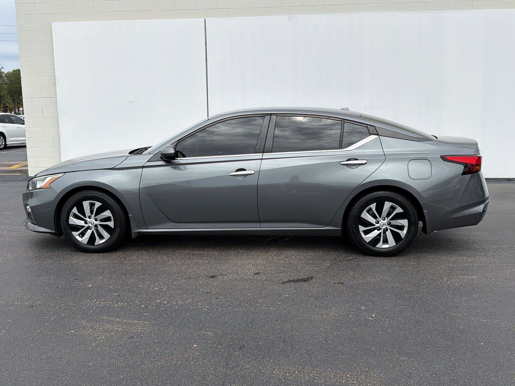 Used 2020 Nissan Altima S with VIN 1N4BL4BV4LC191513 for sale in Clearwater, FL