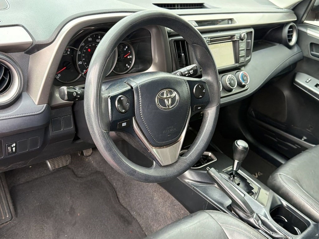 Used 2016 Toyota RAV4 RAV4 LE (FWD 4dr LE (Natl)) SUV