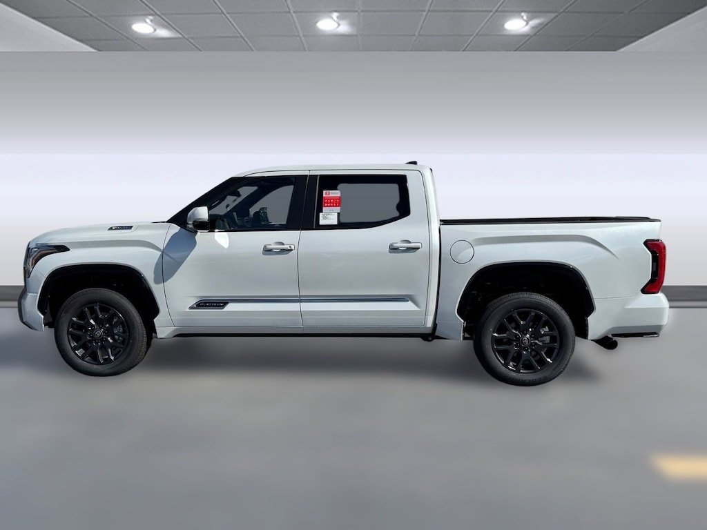 New 2026 Toyota Tundra i-FORCE MAX Platinum PLATINUM CREWMAX 5.5