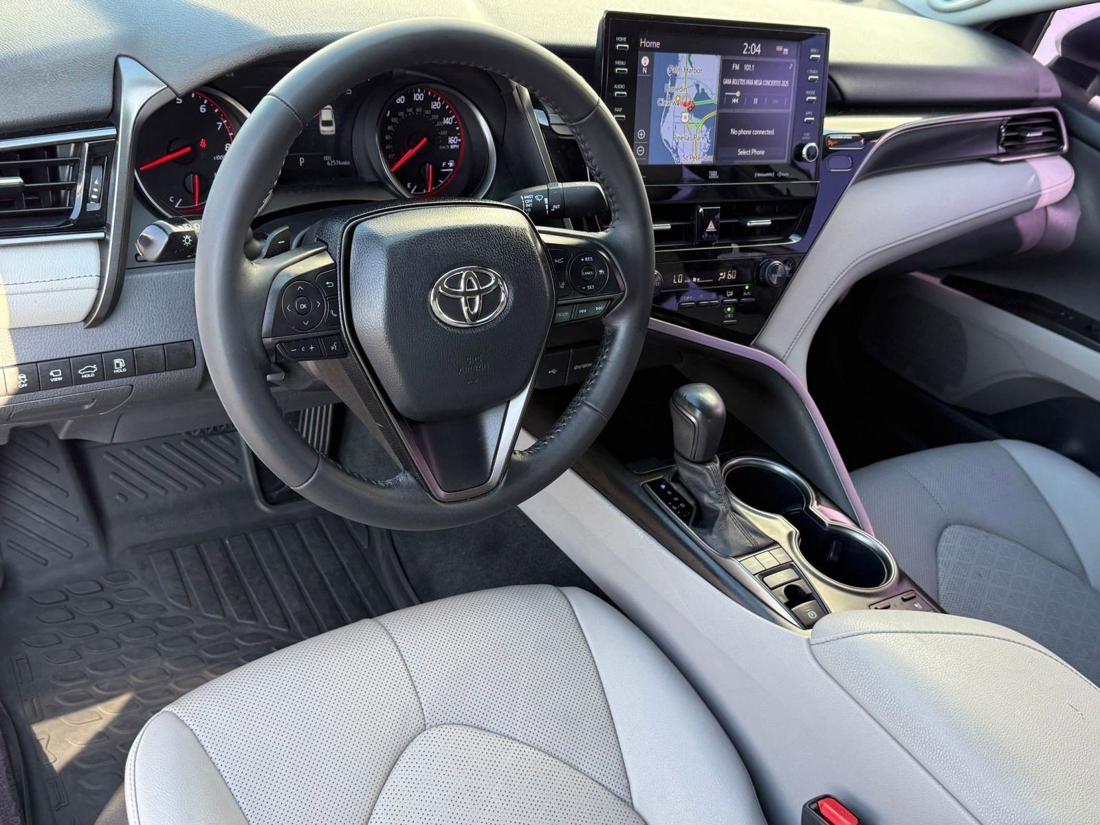 2022 Toyota Camry XSE photo 4