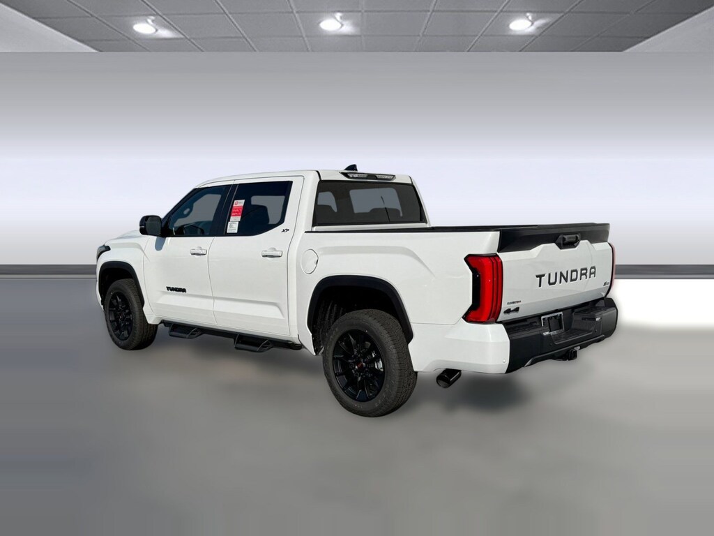 New 2026 Toyota Tundra SR5 SR5 CREWMAX 5.5