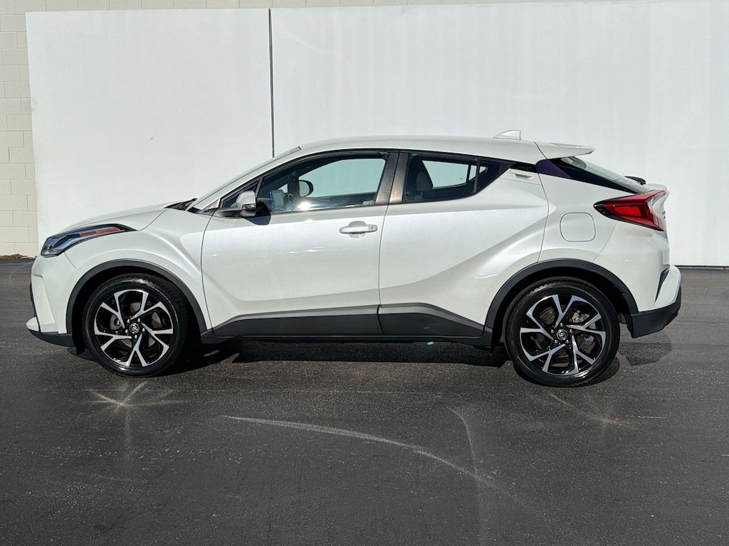 Used 2021 Toyota C-HR XLE (XLE FWD (Natl)) SUV