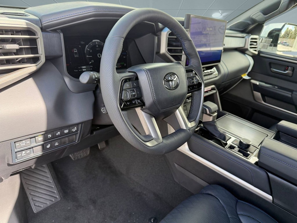 New 2026 Toyota Tundra i-FORCE MAX Platinum PLATINUM CREWMAX 5.5