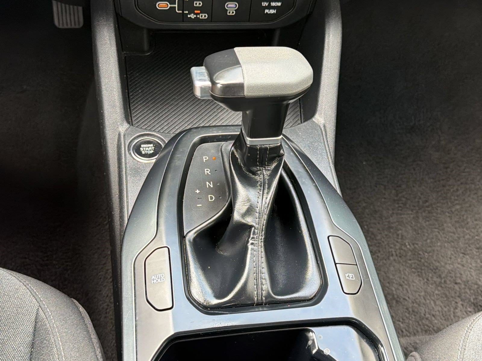 2025 Kia K4 LXS - Photo 19