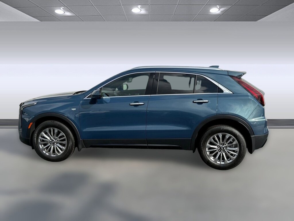 Used 2025 CADILLAC XT4 FWD Premium Luxury SUV