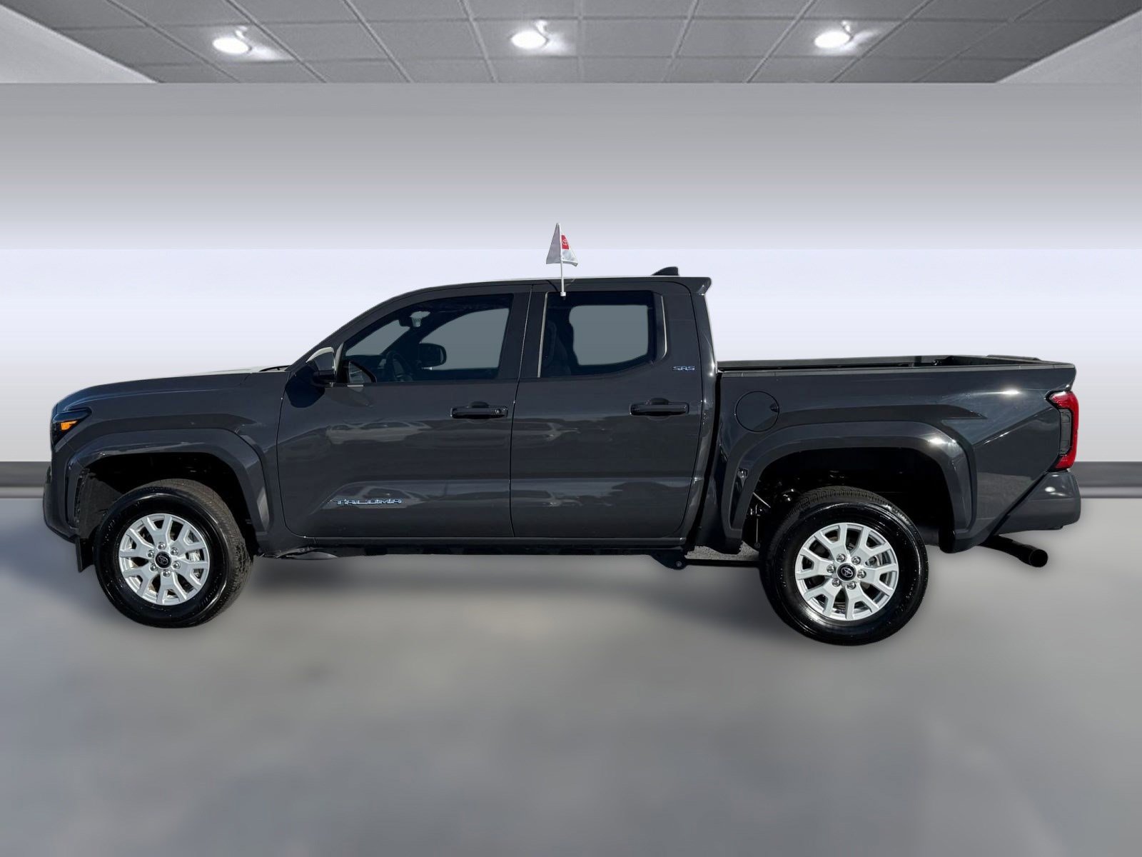 2024 Toyota Tacoma SR5 Double Cab photo 2