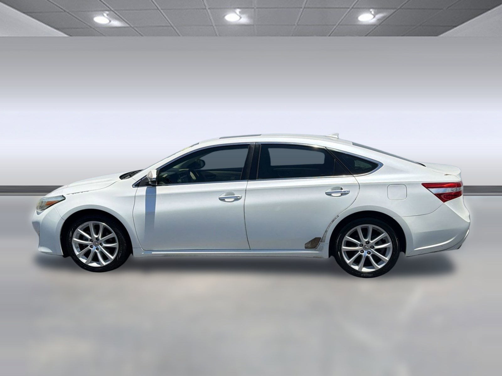 Used 2014 Toyota Avalon Limited with VIN 4T1BK1EB6EU128659 for sale in Clearwater, FL