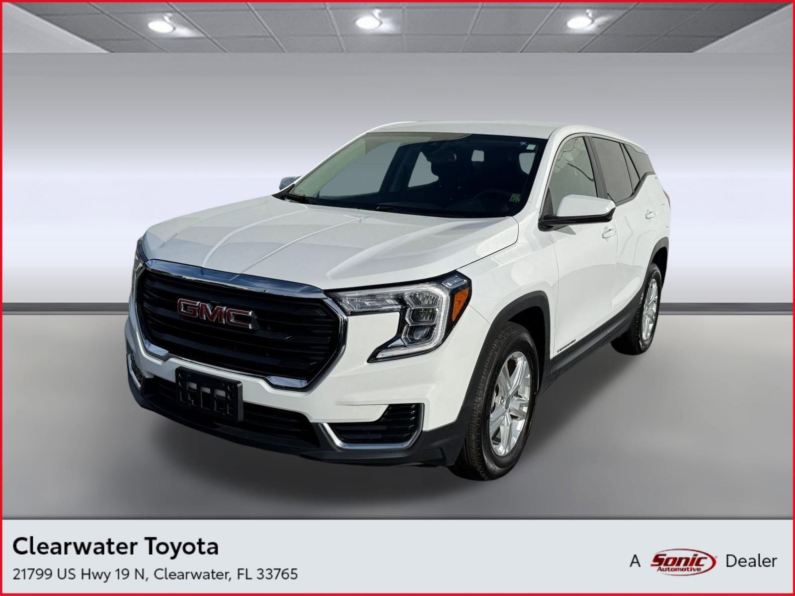 2024 GMC Terrain SLE's photo