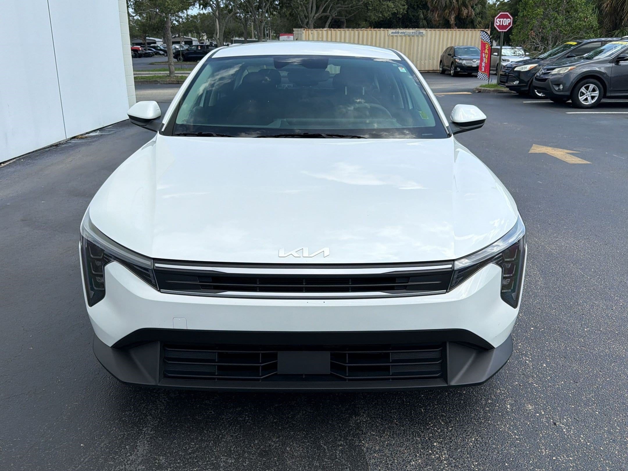 2025 Kia K4 LXS - Photo 6