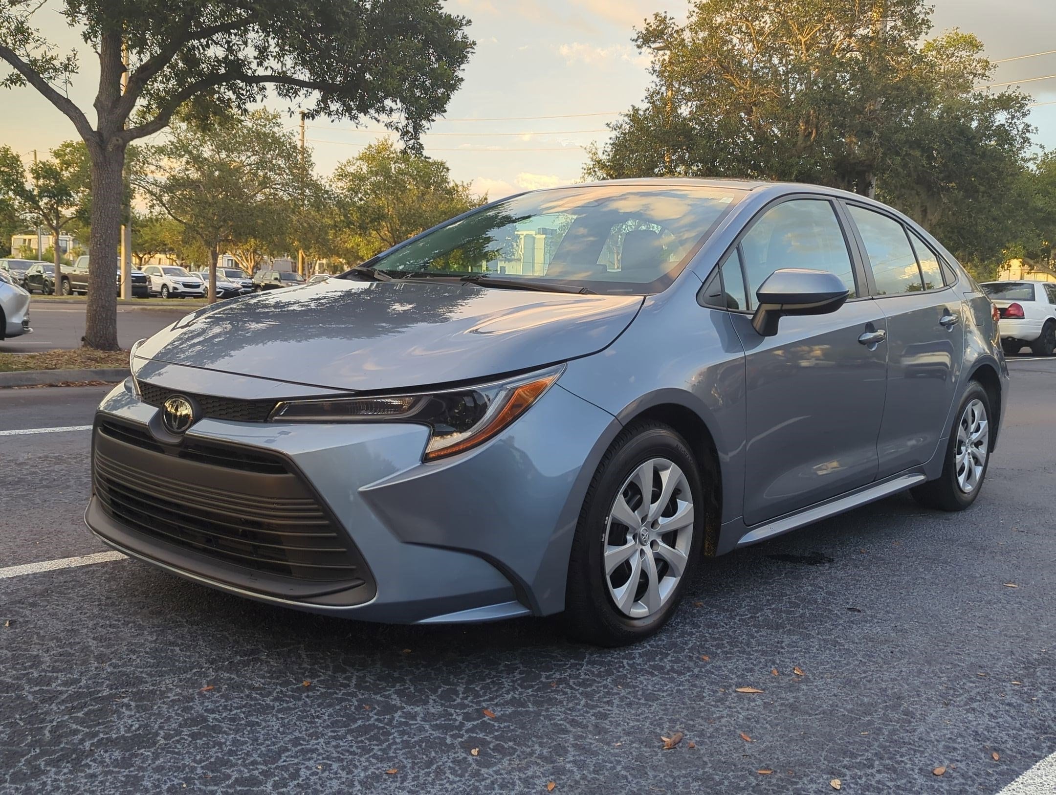 Used 2023 Toyota Corolla LE with VIN 5YFB4MDEXPP012697 for sale in Northfield, Minnesota