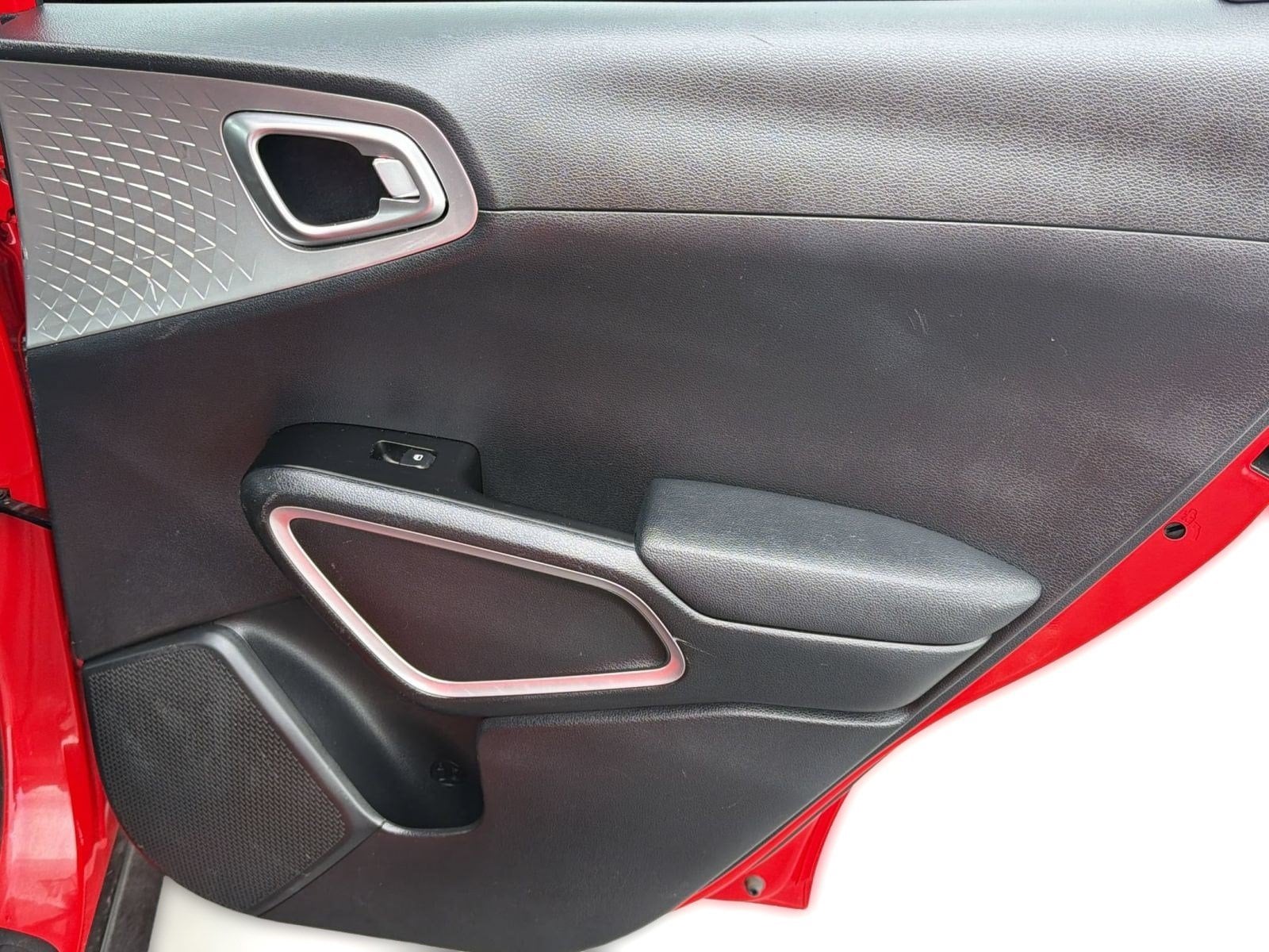 2025 Kia Soul LX - Photo 26