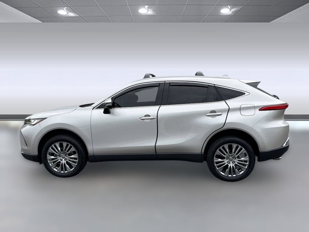 Certified 2022 Toyota Venza Venza XLE (XLE AWD (Natl)) SUV
