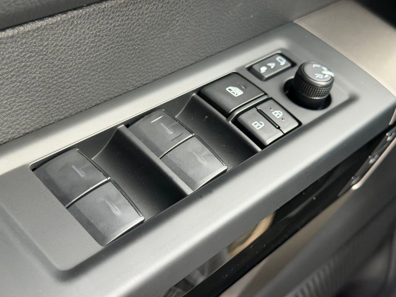 2026 Toyota Tundra Limited - Photo 26