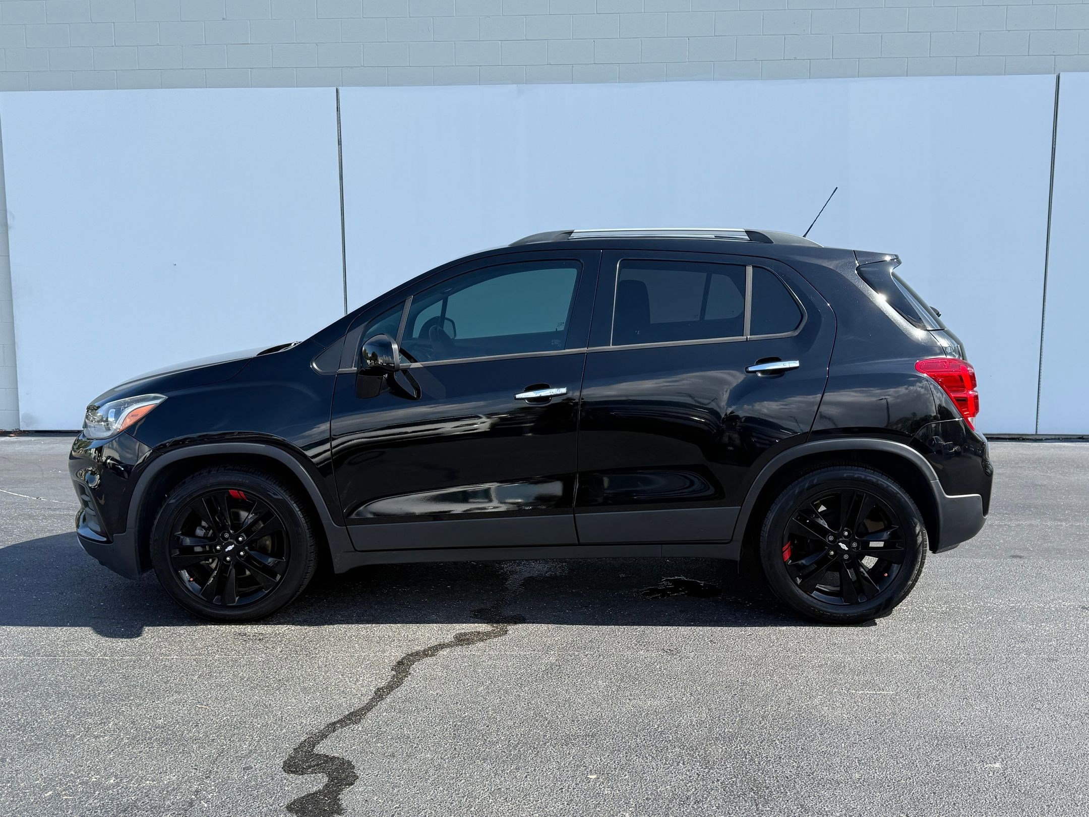 Used 2018 Chevrolet Trax LT with VIN 3GNCJLSB7JL301399 for sale in Clearwater, FL