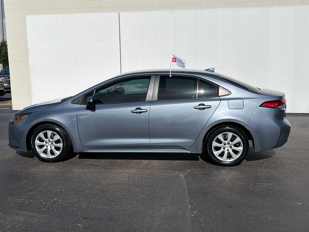 Used 2024 Toyota Corolla Corolla LE (LE CVT (Natl)) Sedan