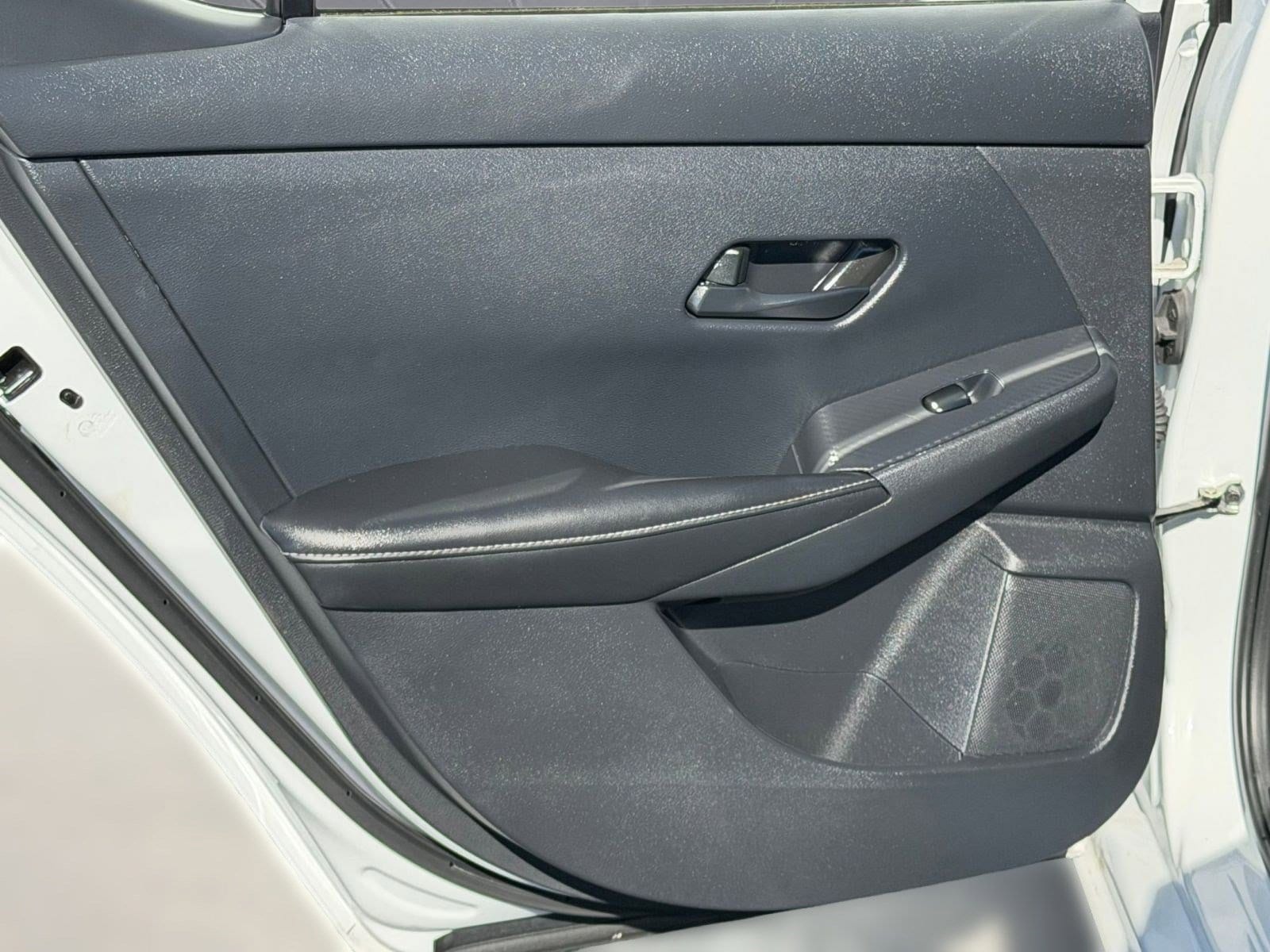 2025 Nissan Sentra SV - Photo 28