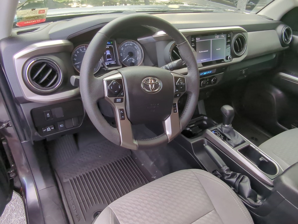 Used 2022 Toyota Tacoma SR5 (SR5 Double Cab 5ft. Bed V6 AT (Natl)) Truck Double Cab