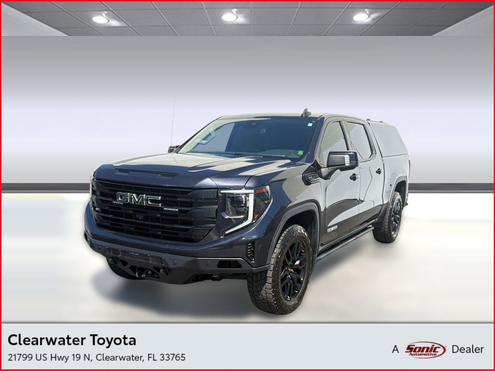 2023 GMC Sierra 4WD Crew Cab Short Box Elevation's photo