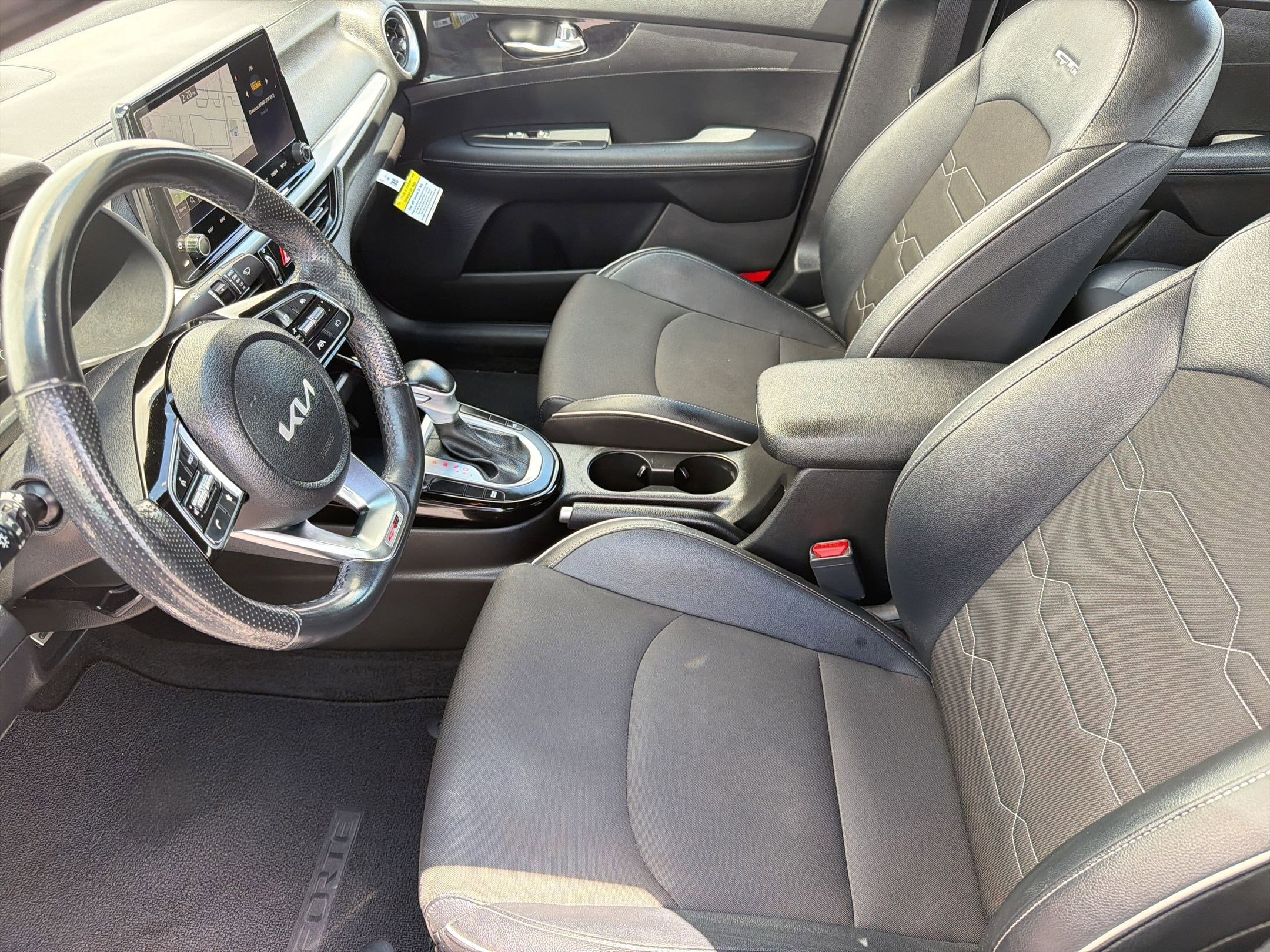 Forte GT-Line (GT-Line IVT) Sedan