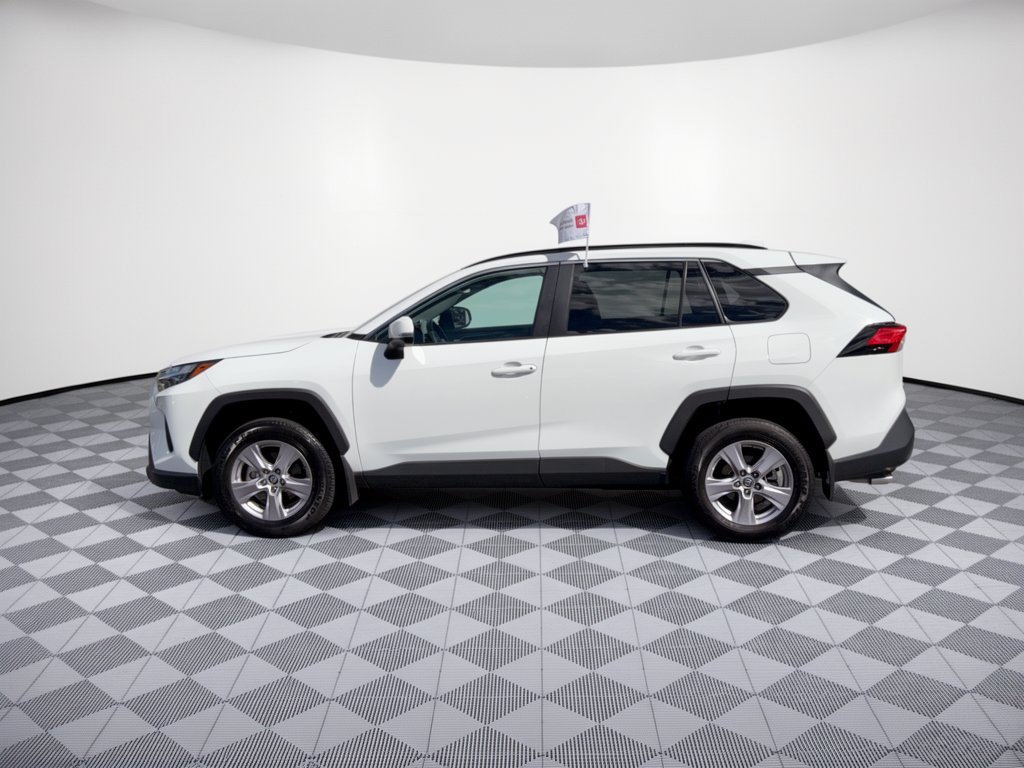 Certified 2025 Toyota RAV4 RAV4 XLE (XLE FWD (Natl)) SUV