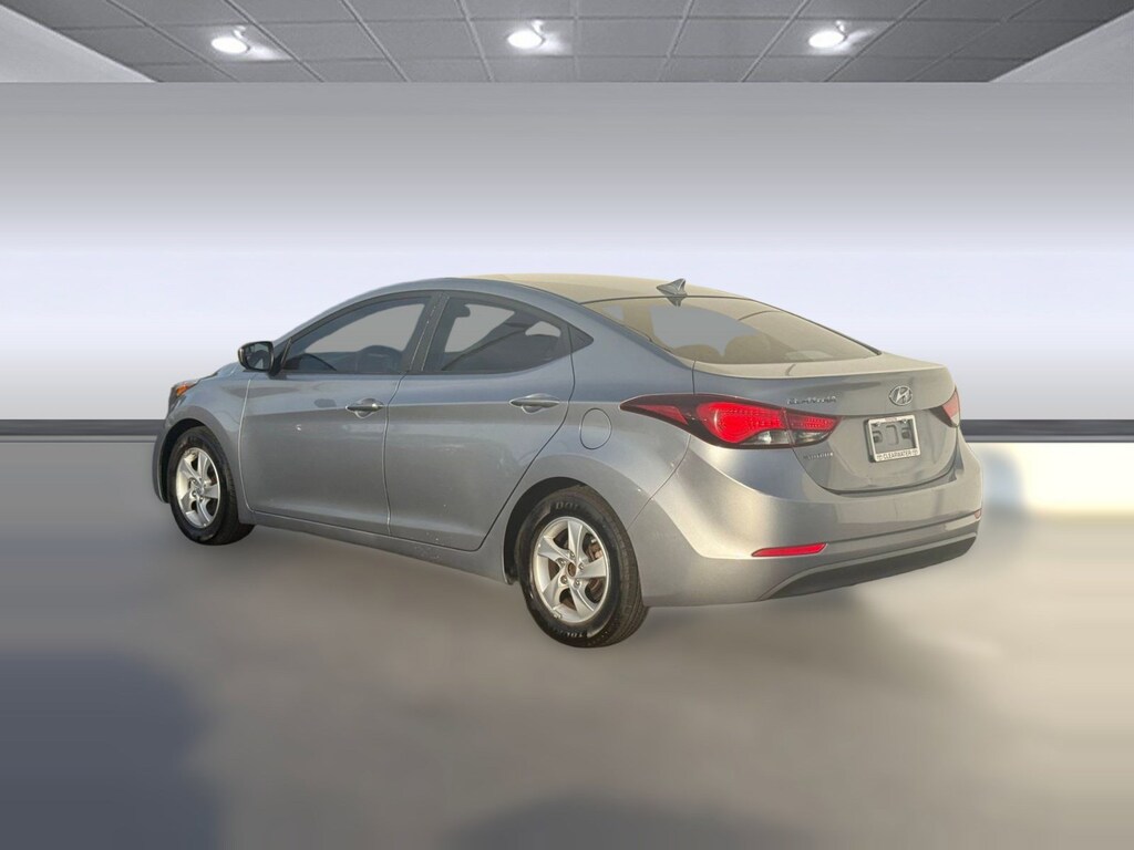 Used 2015 Hyundai Elantra SE Sedan