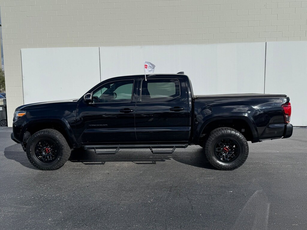 Certified 2022 Toyota Tacoma SR5 (SR5 Double Cab 5ft. Bed V6 AT (Natl)) Truck Double Cab