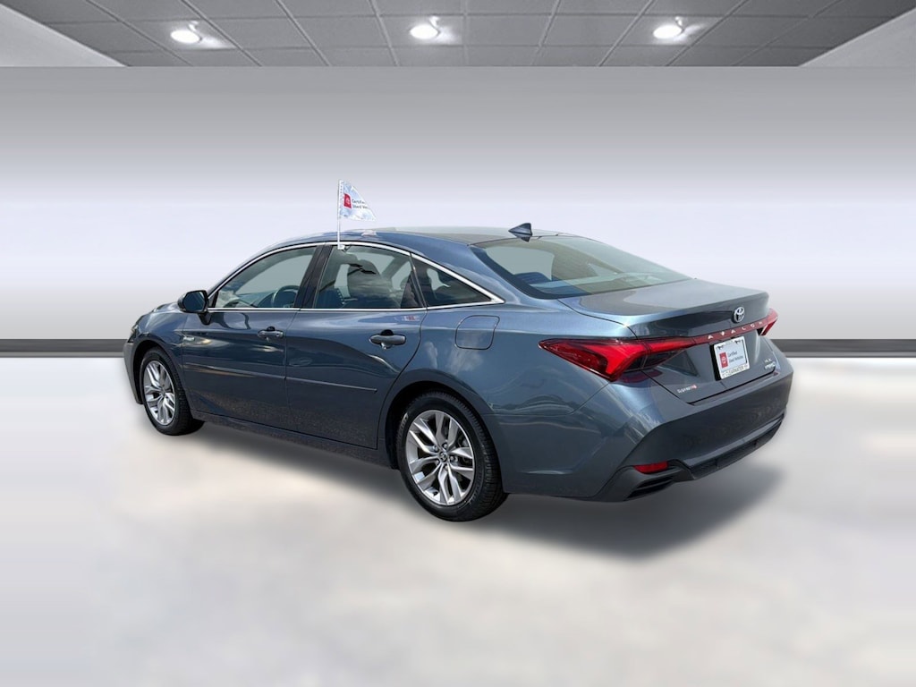 Certified 2021 Toyota Avalon Hybrid Hybrid XLE (Hybrid XLE FWD (Natl)) Sedan