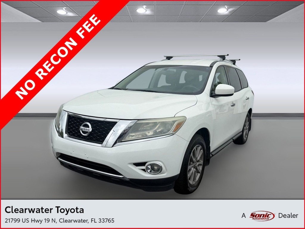 Used 2015 Nissan Pathfinder SV SUV