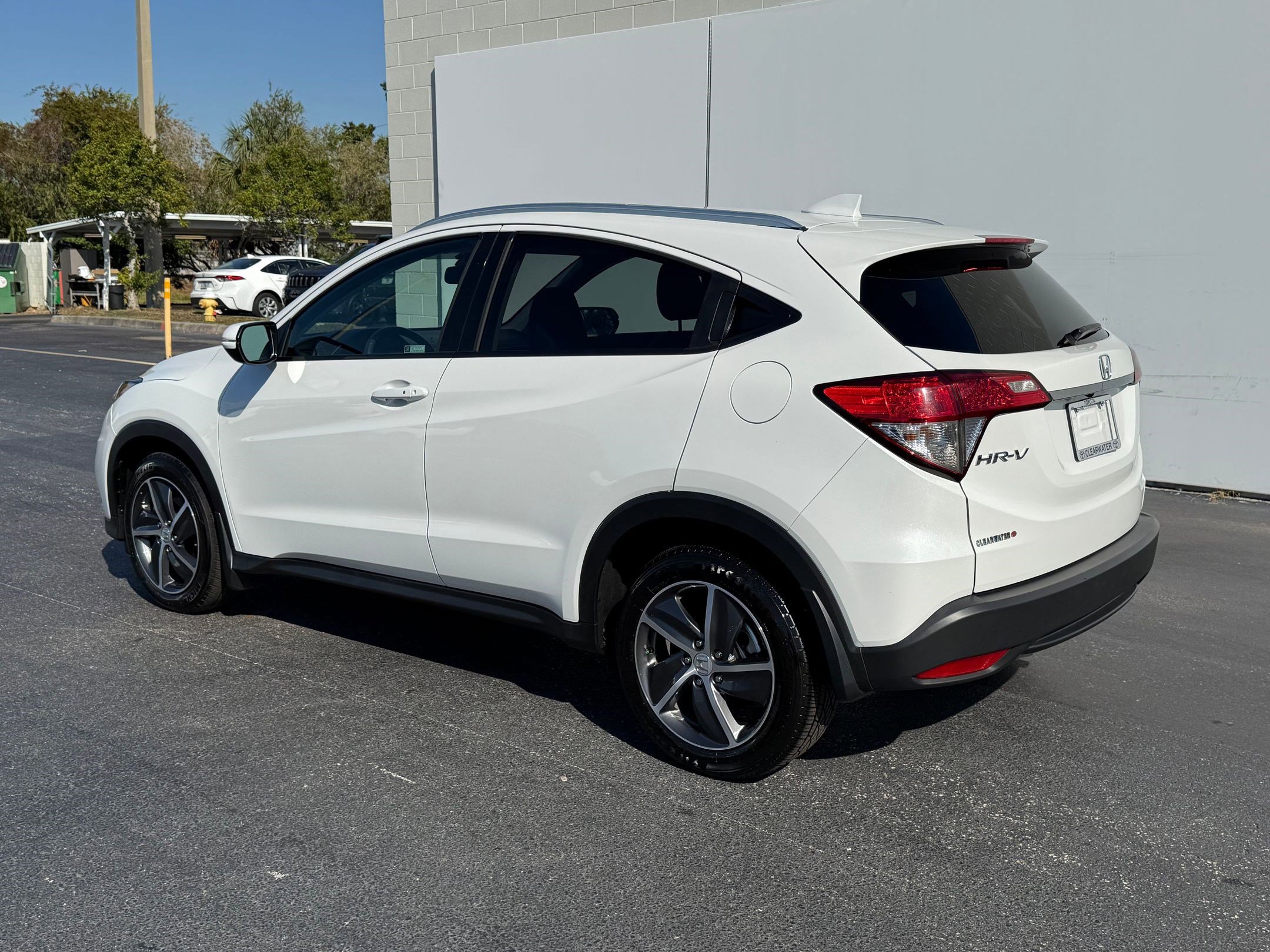2022 Honda HR-V EX-L photo 3
