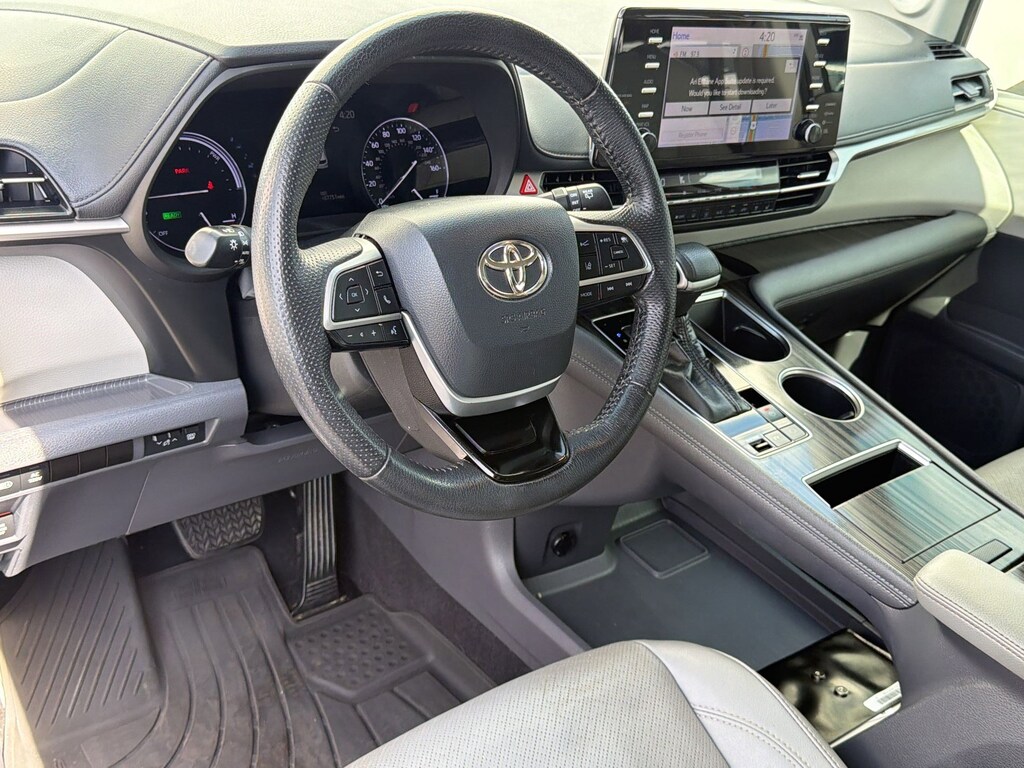 Certified 2021 Toyota Sienna Limited (Limited FWD 7-Passenger (Natl)) Van
