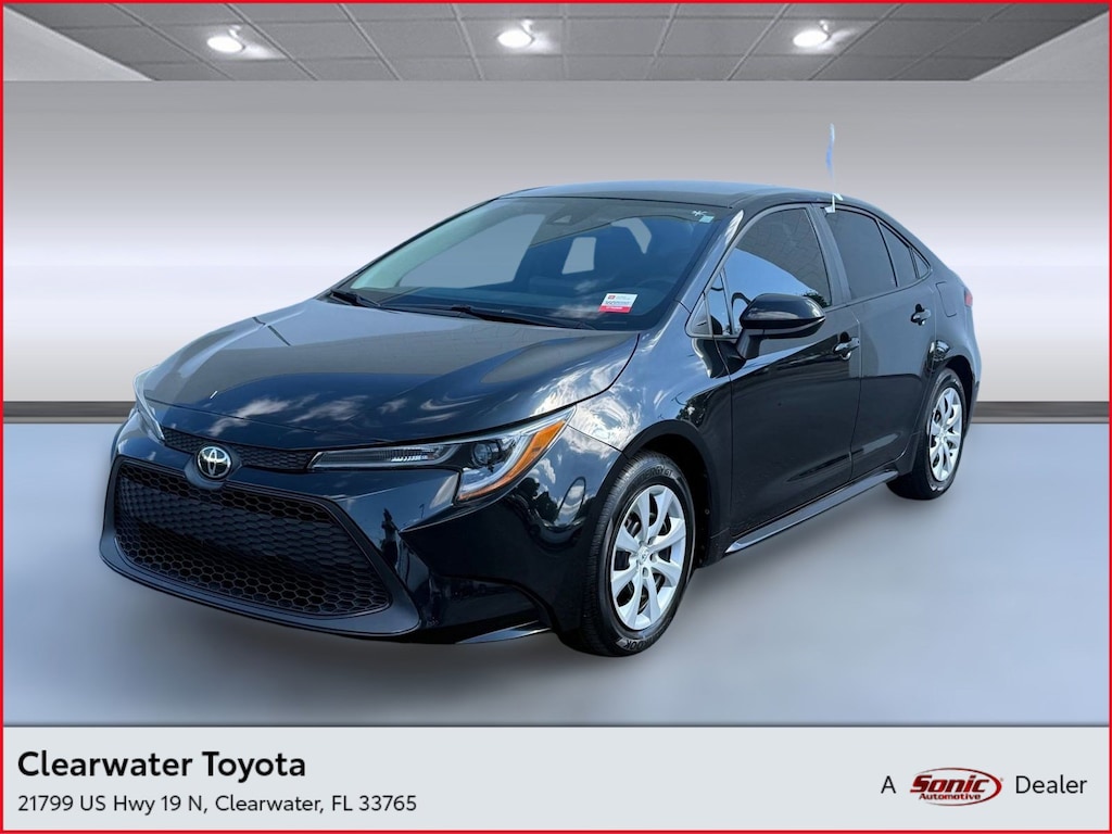 Used 2022 Toyota Corolla LE Sedan
