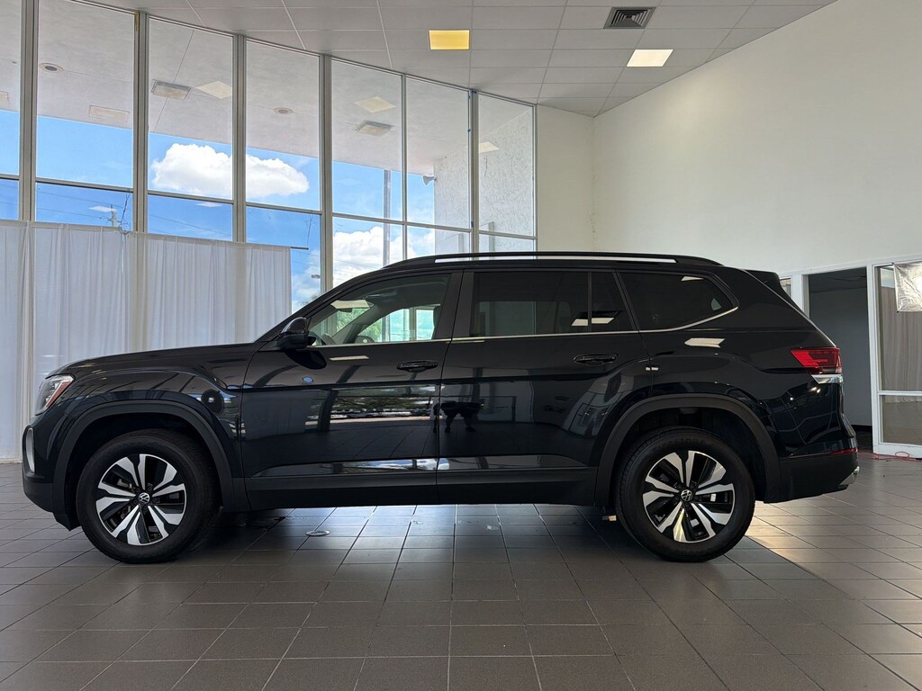 Used 2024 Volkswagen Atlas 2.0T SE (2.0T SE FWD) SUV