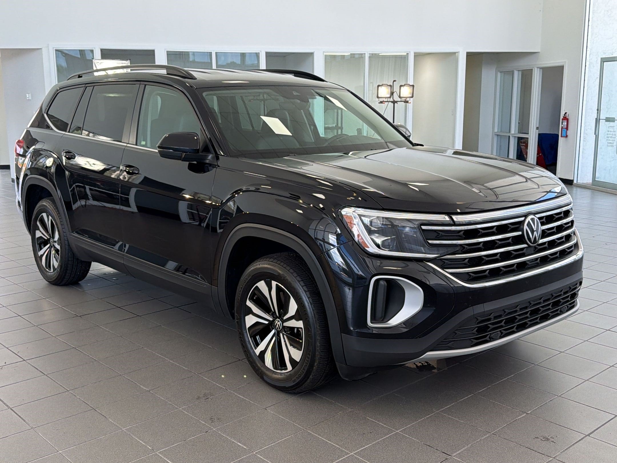 Atlas 2.0T SE (2.0T SE FWD) SUV